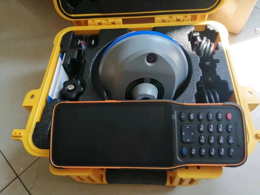 Support Beidou The Third Generation / Five-Star Twenty-One Frequency CHCNAV RTK GNSS Receiver CHC X11