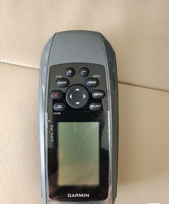 Garmin 73 Handle GPS Navigasi Mudah Dengan Ukuran Layar 1,4