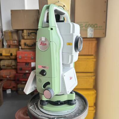 Leica TS03 Total Station dengan 0.6s kasar (awal 1.3s) Bacaan minimal 1
